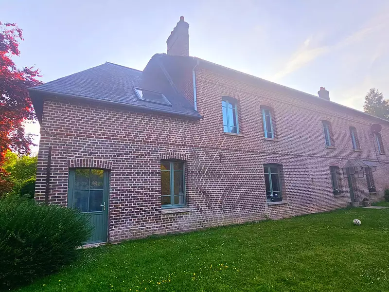 Divers, 275 m²