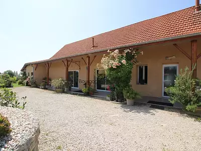 Maison, 248 m²