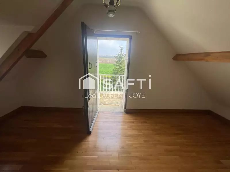Maison, 280 m²