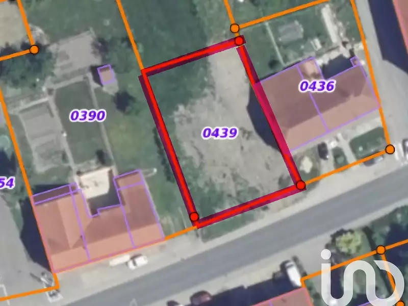 Terrain, 801 m²