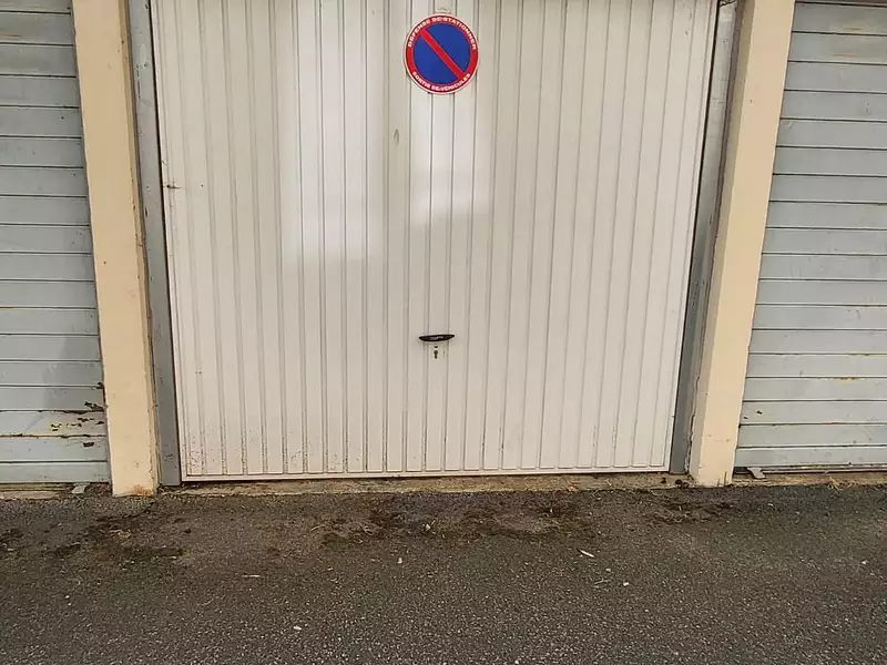 Parking, 11 m²