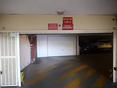 Parking, 13 m²