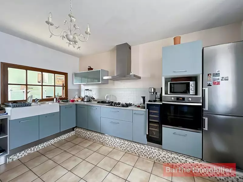 Maison, 165 m²