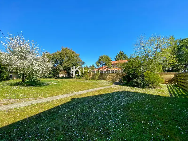 Terrain, 455 m²