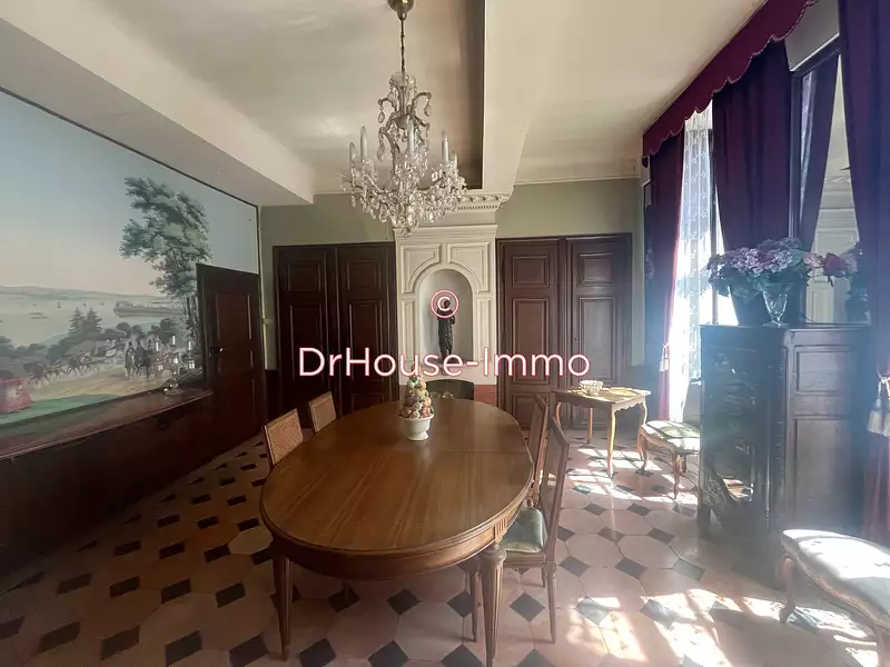 Appartement, 245,05 m²