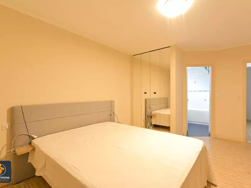 Maison, 236,04 m²