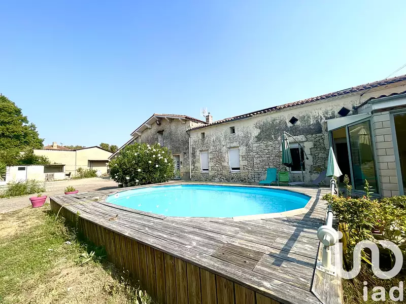 Maison, 312 m²