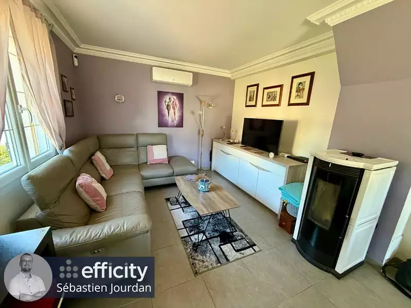 Maison, 103 m²
