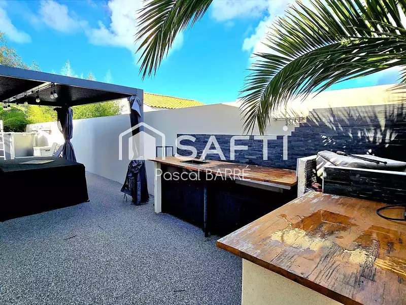 Maison, 186 m²