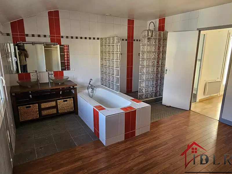 Maison, 158 m²