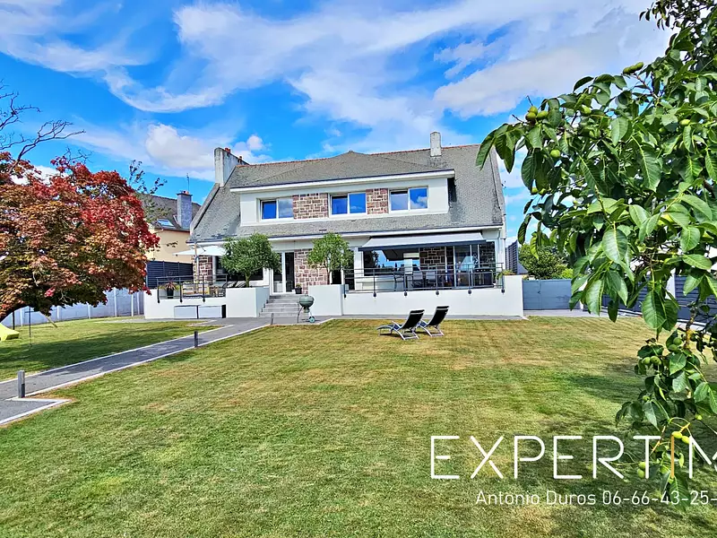 Maison, 202 m²