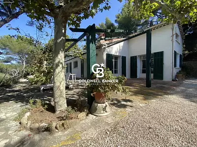 Maison, 237 m²