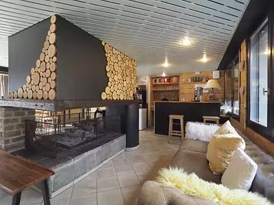 Immeuble, 572 m²