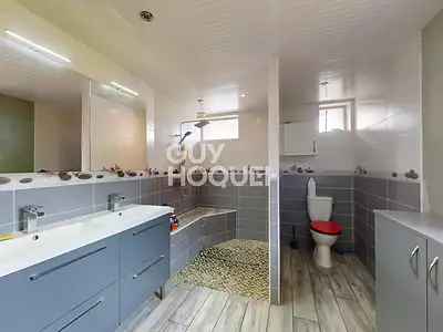 Maison, 163,63 m²