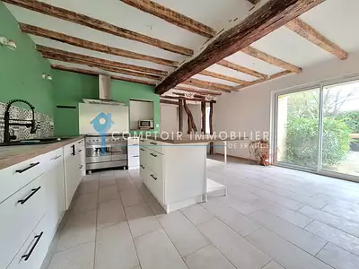 Maison, 250 m²