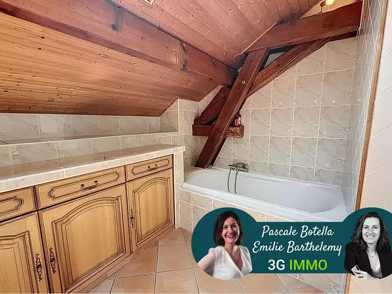 Maison, 151 m²