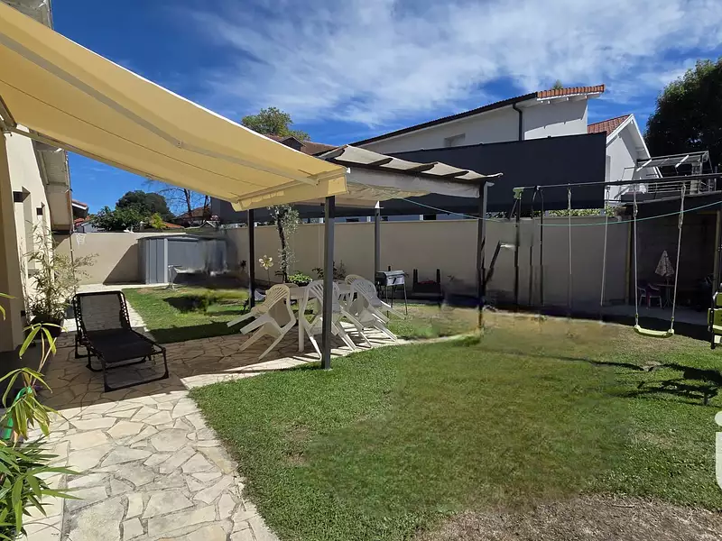 Maison, 102 m²