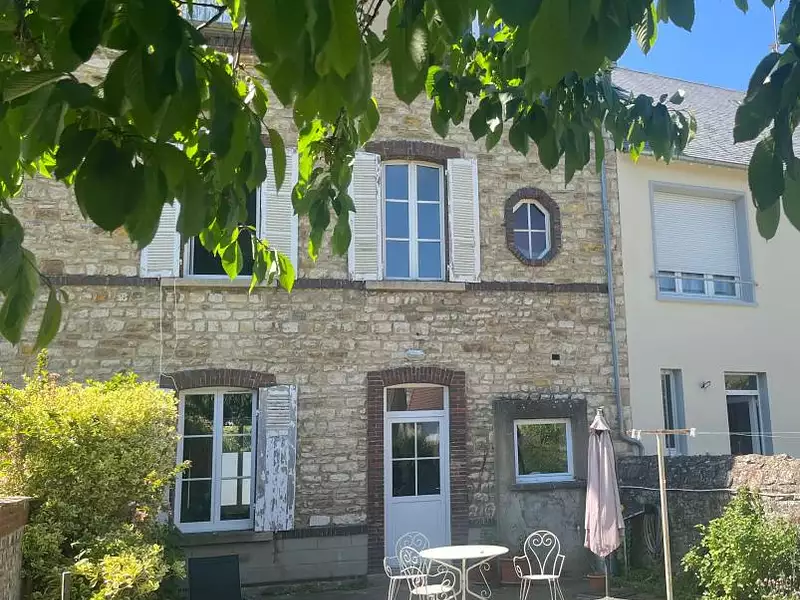 Maison, 143 m²