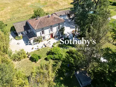 Maison, 300 m²