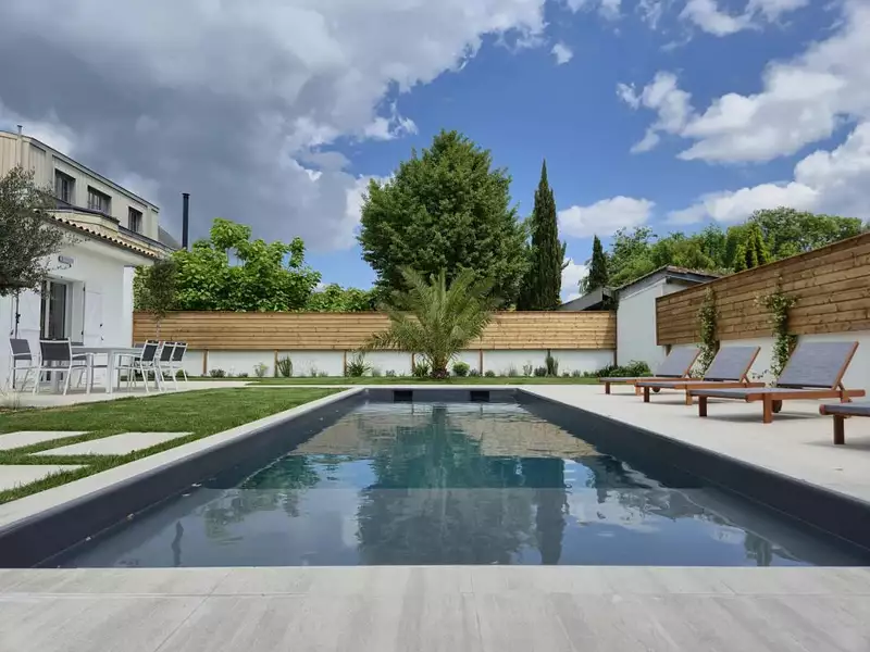 Maison, 250 m²