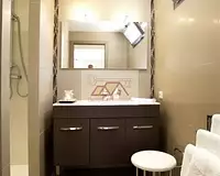 Maison, 250 m²