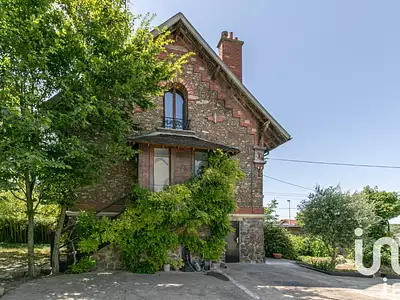Maison, 252 m²