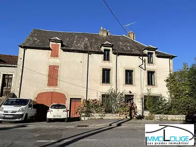 Maison, 225 m²