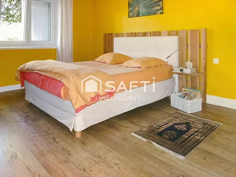 Maison, 258 m²