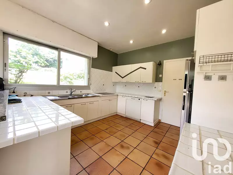 Maison, 265 m²
