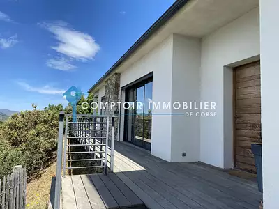 Maison, 160,85 m²