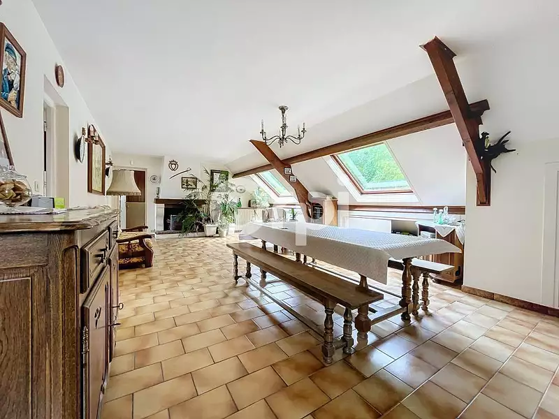 Maison, 221 m²