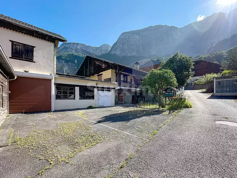Maison, 295 m²