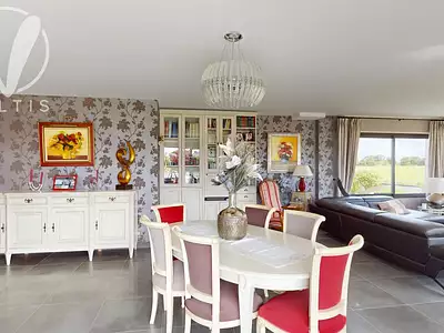 Maison, 200 m²