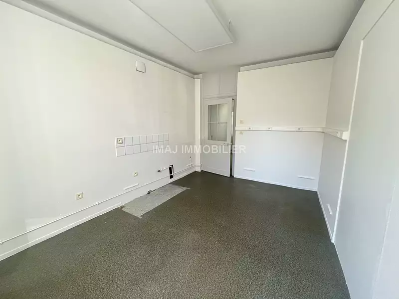 Divers, 30,04 m²