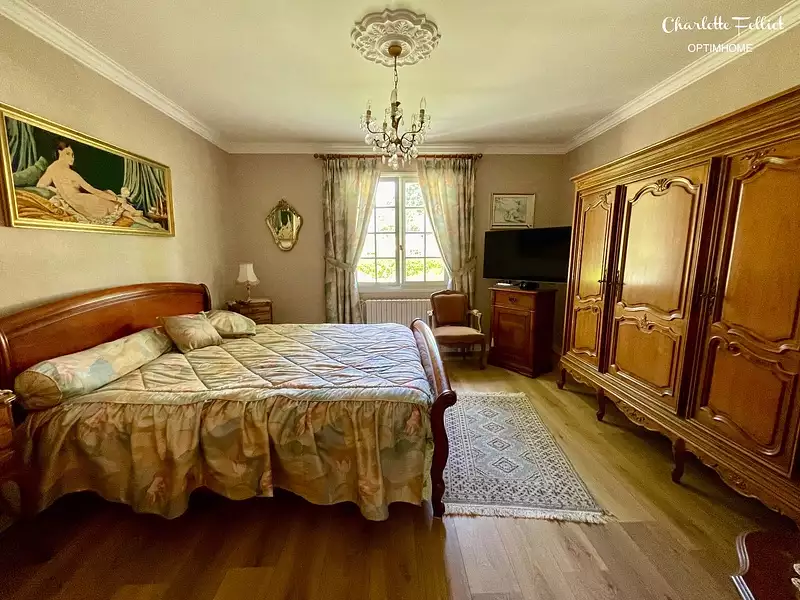 Maison, 163 m²