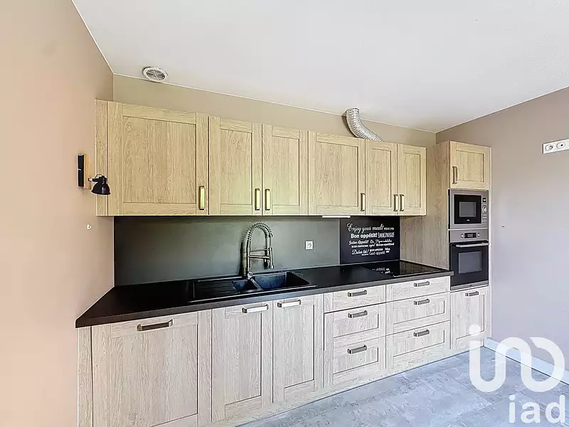 Maison, 200 m²
