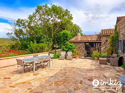 Maison, 240 m²