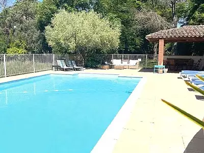 Maison, 330 m²