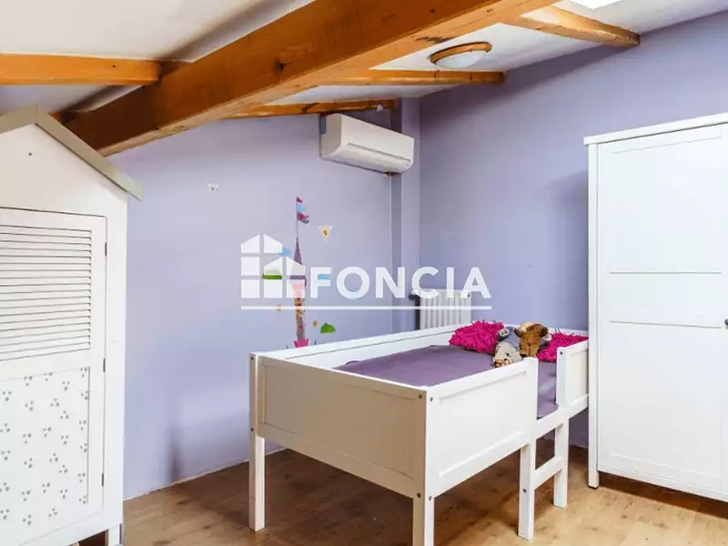 Maison, 205 m²