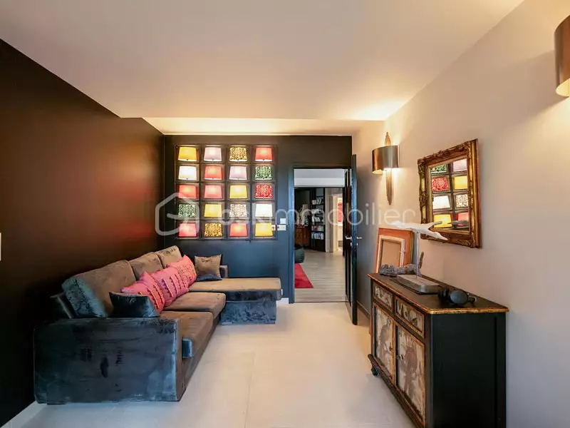 Maison, 518 m²