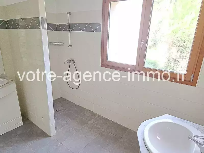 Maison, 138 m²