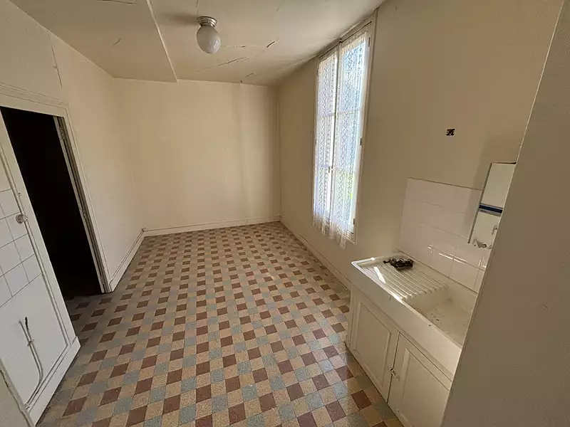 Maison, 225 m²