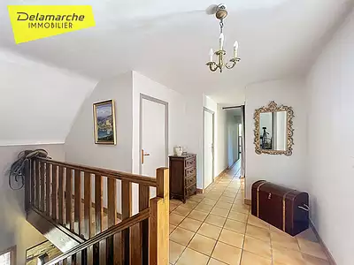 Maison, 257,1 m²