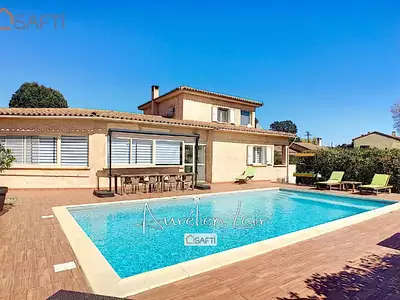 Maison, 220 m²