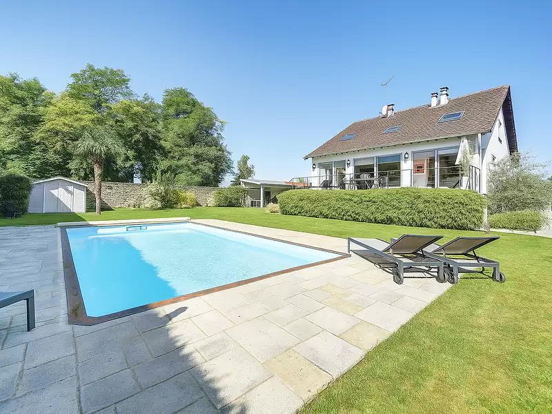 Maison, 366 m²