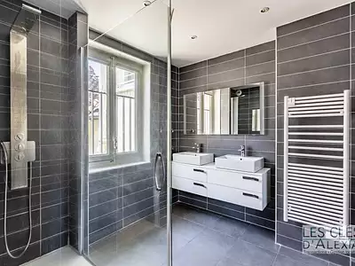 Appartement, 252,84 m²