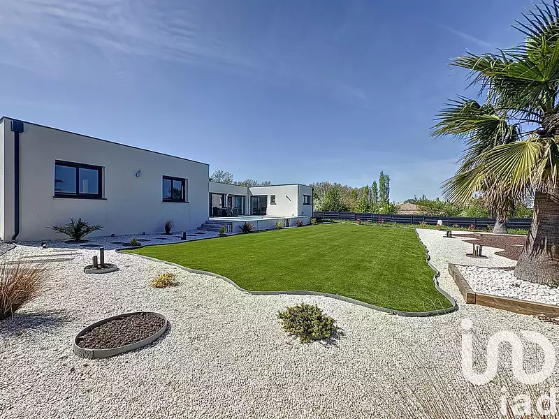 Maison, 160 m²