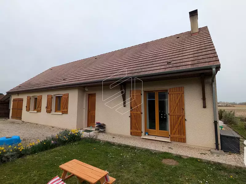 Maison, 99 m²