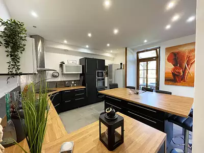 Maison, 195 m²
