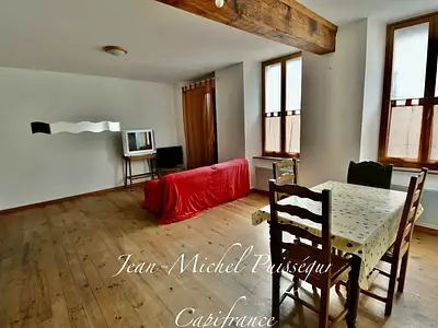 Immeuble, 220 m²